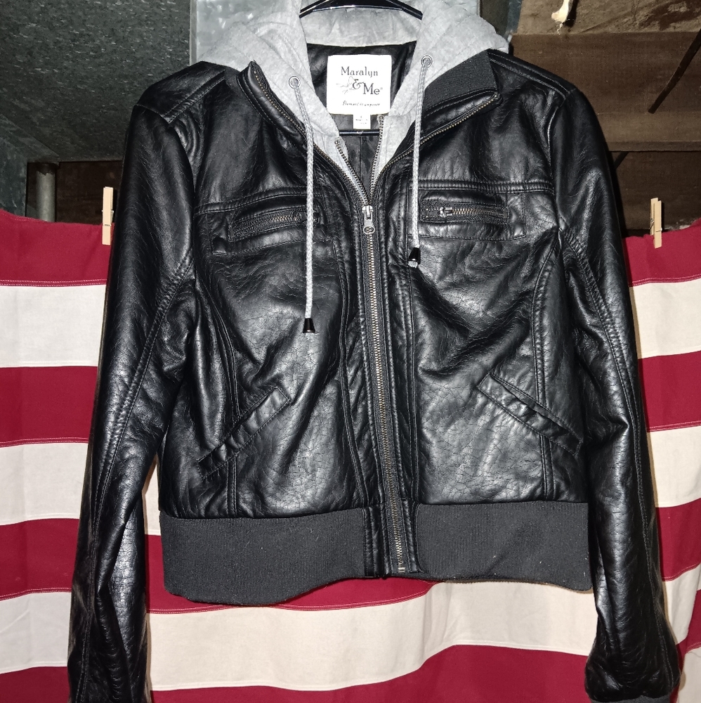 Maralyn & Me vegan leather cropped jacket with sweatshirt hood and liner,  sz lg